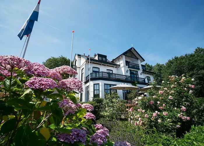 Boutique Hotel Puur Zee - Adults Only